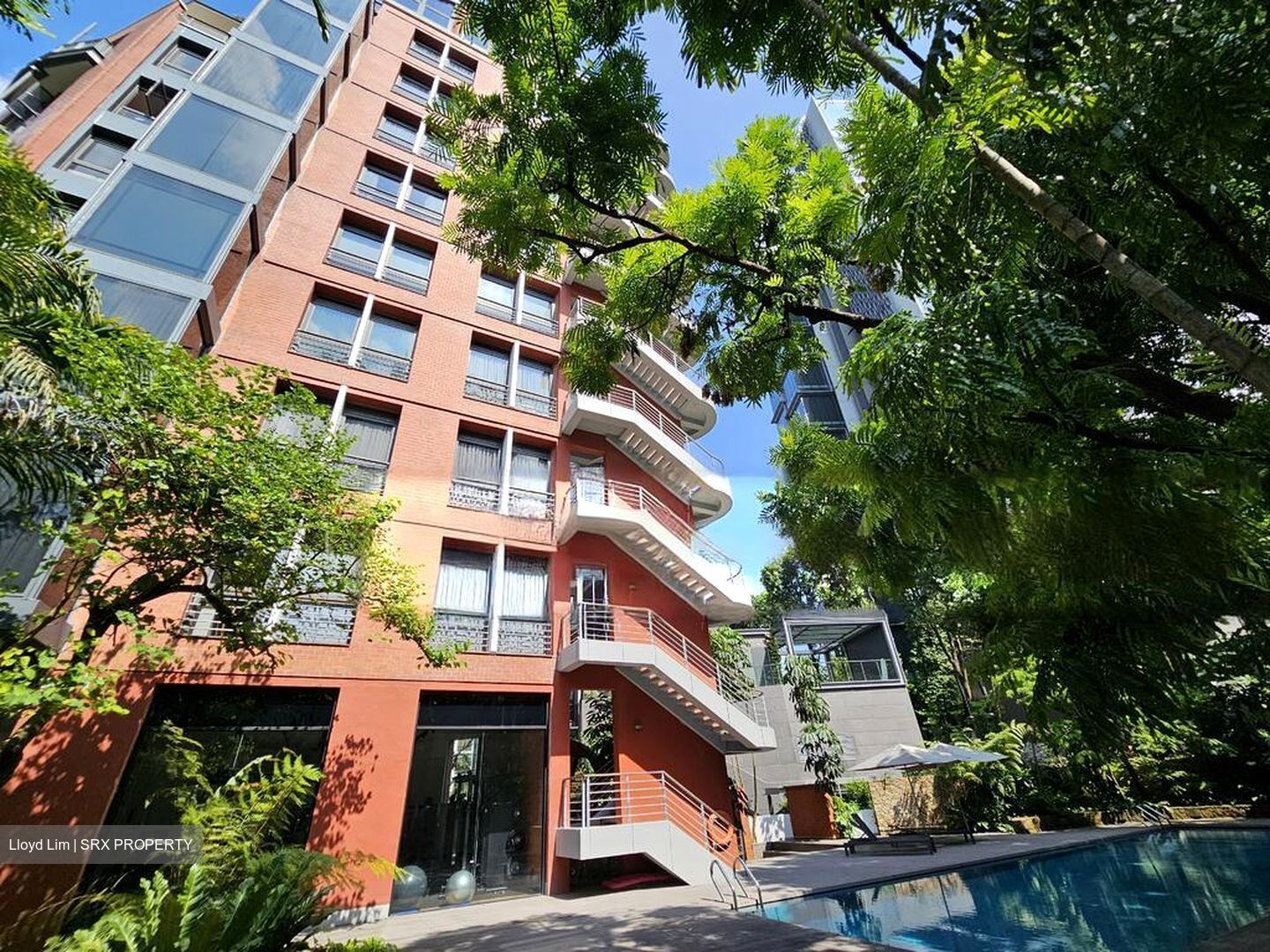 Grange Road (D10), Condominium #486629301